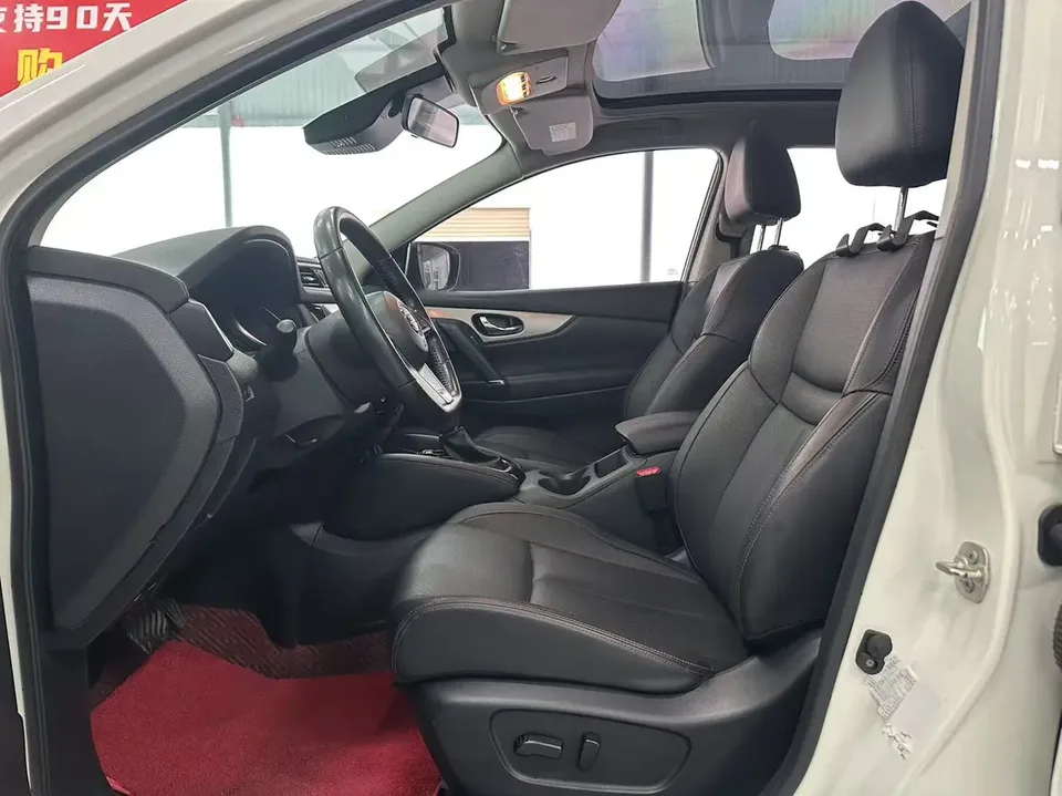 Nissan Qashqai Qashqai 2022 Qashqai 2022 2.0L XV Prem. Deluxe Edition 2022 — thumbnail 4