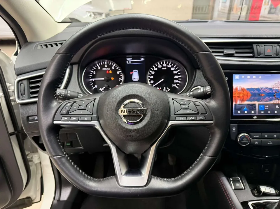 Nissan Qashqai Qashqai 2022 2.0L XV Prem. Deluxe Edition 2023 — миниатюра 4