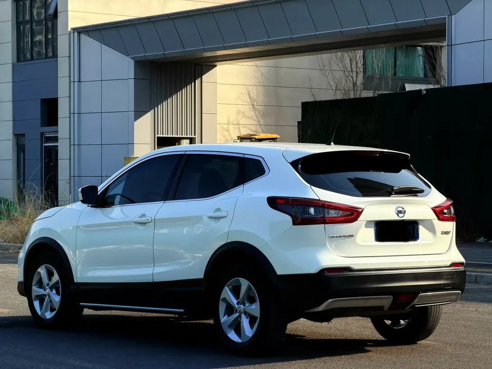 Nissan Qashqai Qashqai 2022 2.0L XV Smart Edition 2023 — миниатюра 4