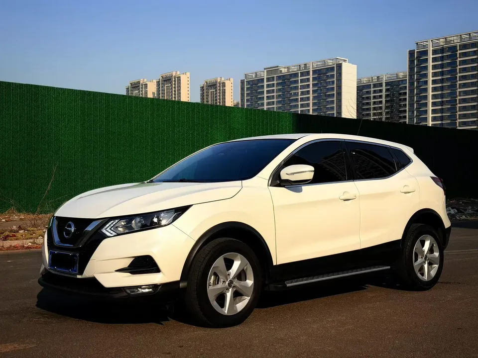 Nissan Qashqai Qashqai 2022 2.0L XV Smart Edition 2023 — фото 1, купить с доставкой в Москву