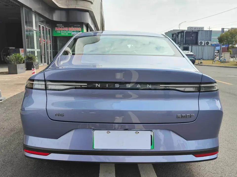 Nissan N6 Nissan N6 2026 180 Max 2025 — миниатюра 2