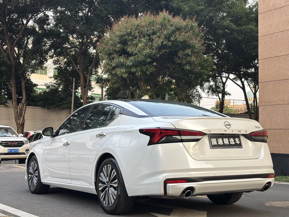 Nissan Altima Teana 2.0L XL-TLS Enjoy Edition 2023 — миниатюра 2
