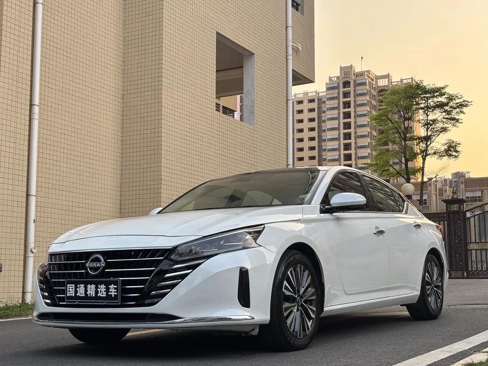 Nissan Altima Teana 2.0L XL-TLS Enjoy Edition 2023 — фото 1, купить с доставкой в Москву