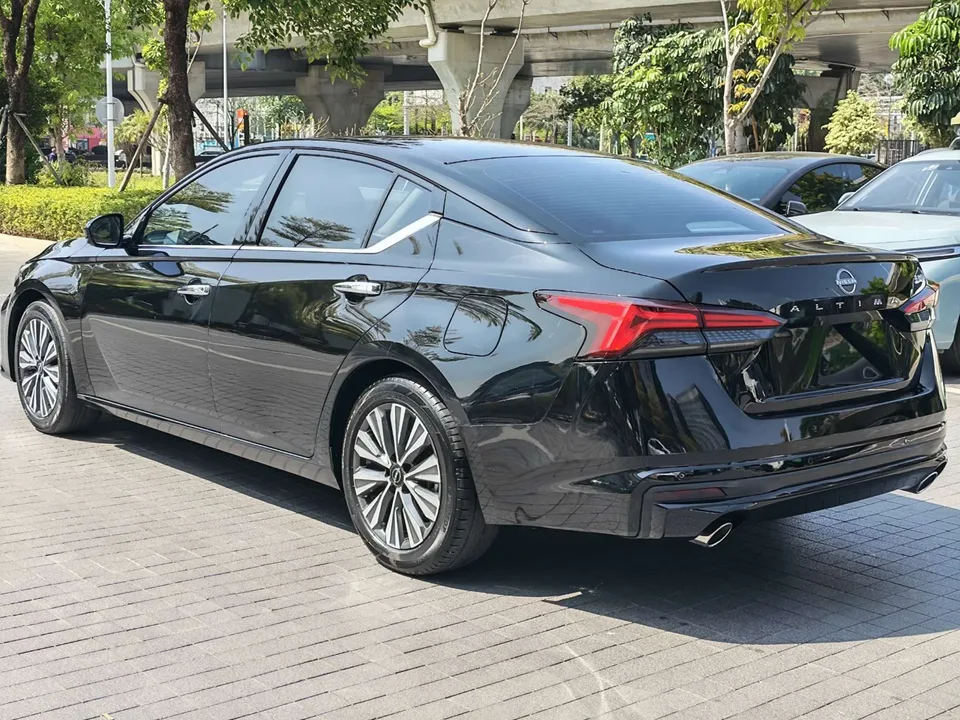 Nissan Altima Teana 2022 Teana 2.0L XL-TLS Enjoy Edition 2023 — thumbnail 2