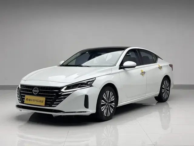 Nissan Altima Teana 2.0L XL-TLS Enjoy Edition 2023 — фото 1, купить с доставкой в Москву