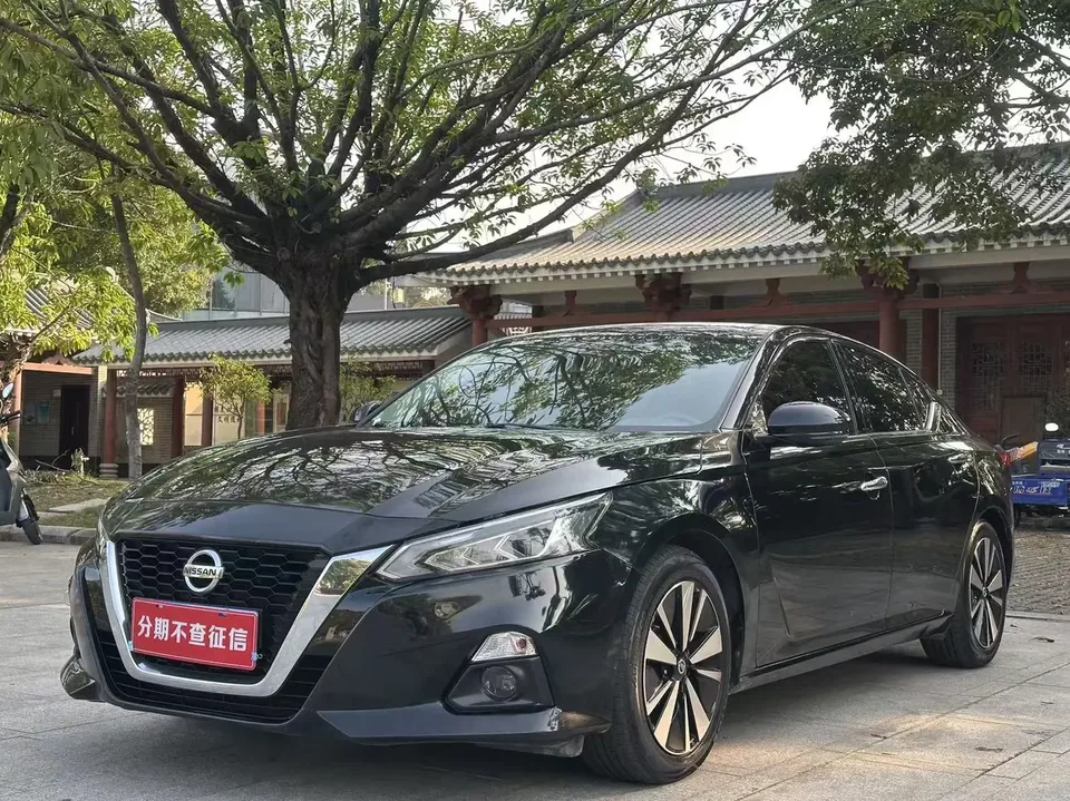 Nissan Altima Teana 2021 2.0L XL Comfort Edition 2022 — фото 1, купить с доставкой в Москву