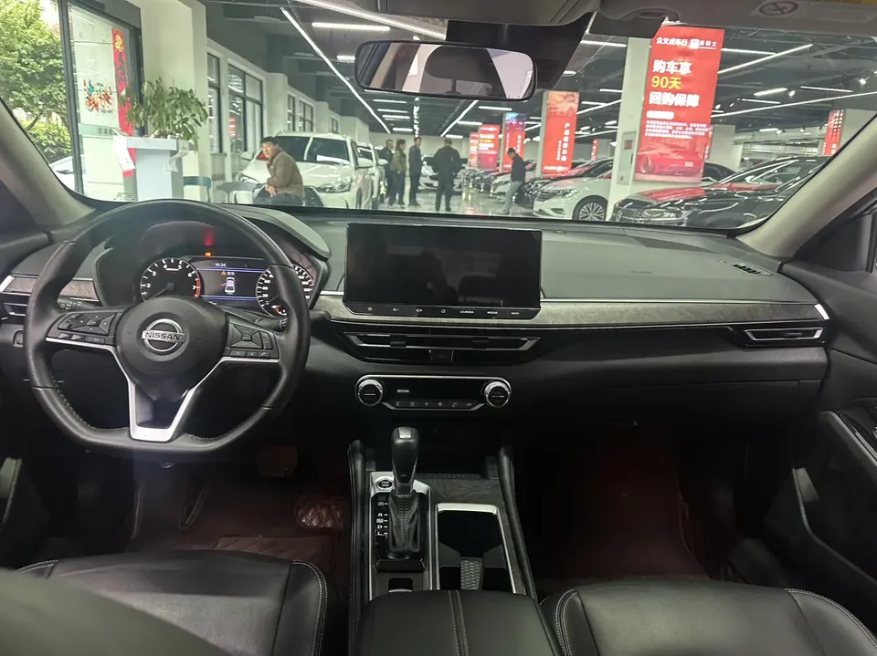 Nissan Altima Teana 2.0L XL-TLS Enjoy Edition 2023 — миниатюра 5
