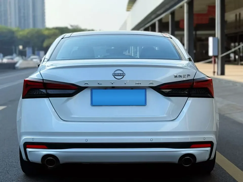 Nissan Altima Sound of nature 2022 2.0L XE Pure Edition 2023 — thumbnail 2