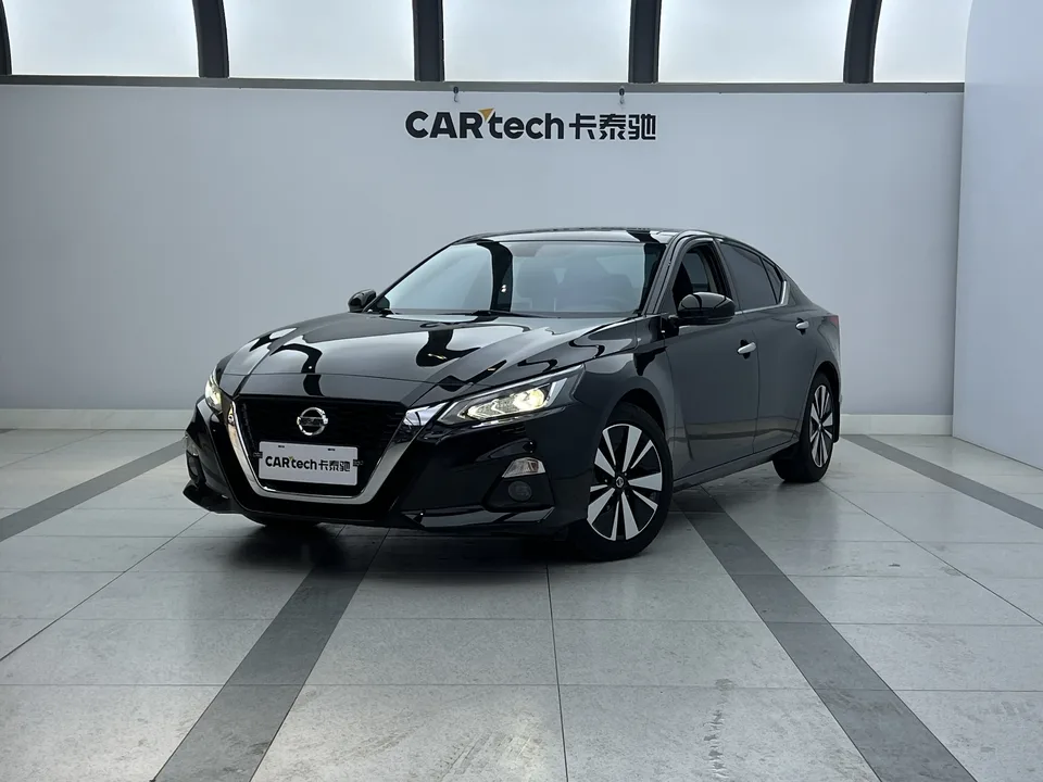 Nissan Altima Teana 2021 Teana 2021 2.0L XL Comfort Edition 2023 — photo 1, buy with delivery to Moscow