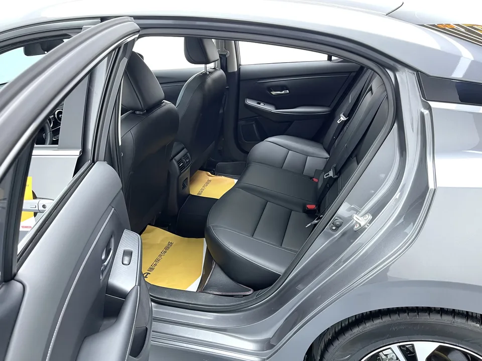 Nissan Sylphy Sylphy 2023 1.6L CVT Enjoy Edition 2023 — thumbnail 5