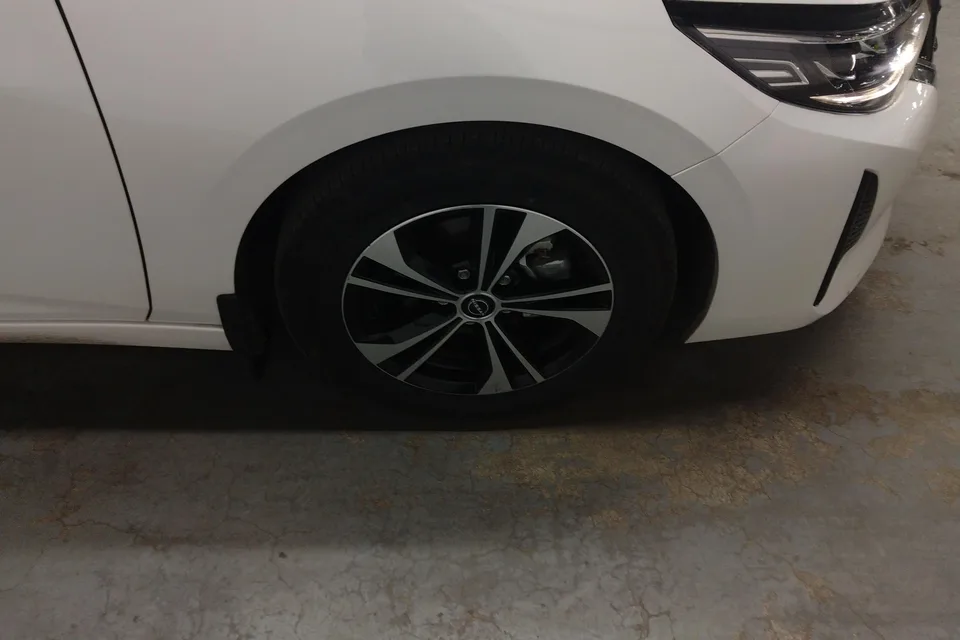 Nissan Sylphy 1.6L CVT Enjoy Edition 2025 — миниатюра 3