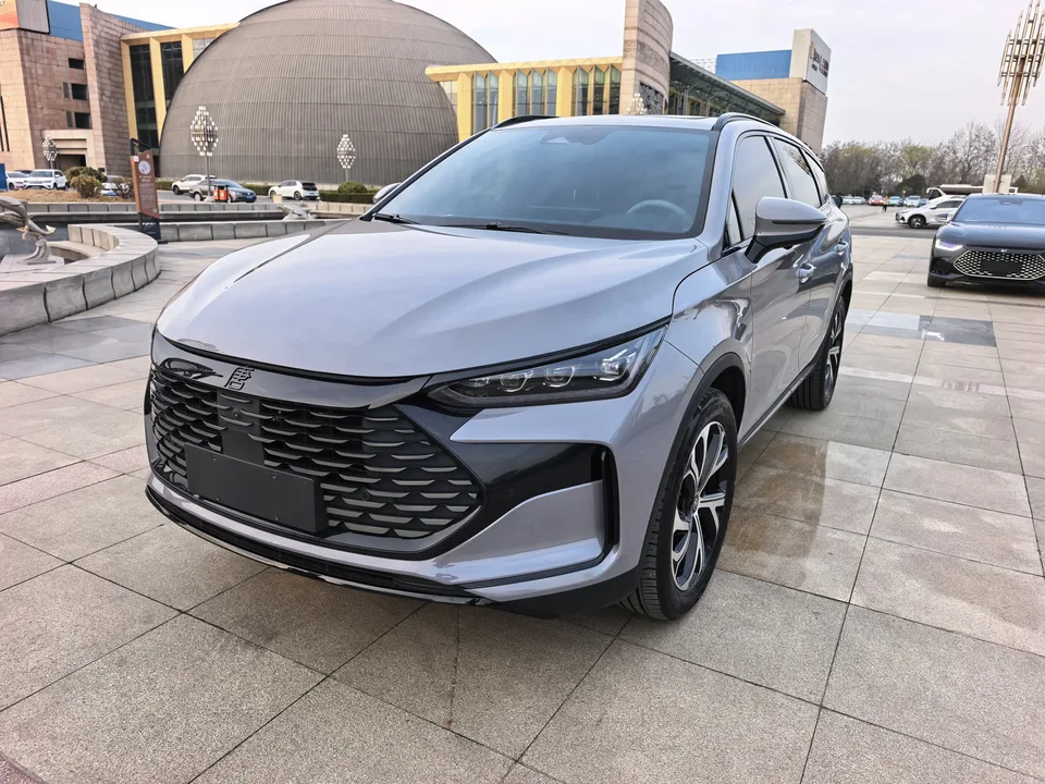 BYD Tang DM 2025