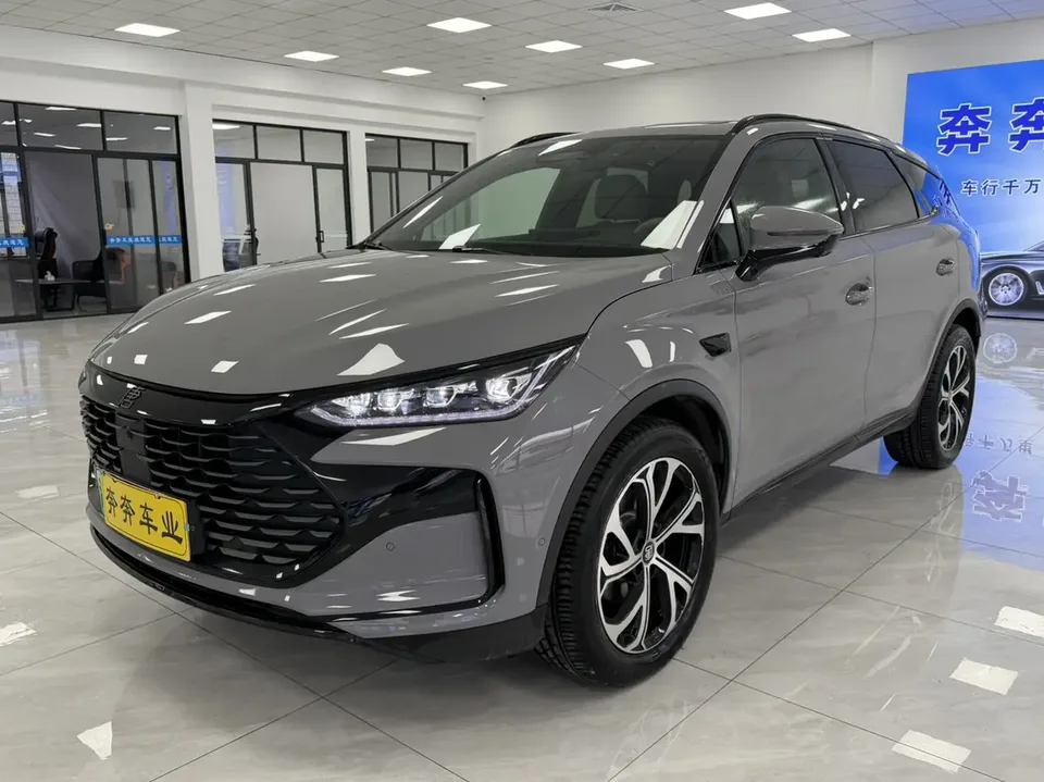 BYD Tang DM 2025