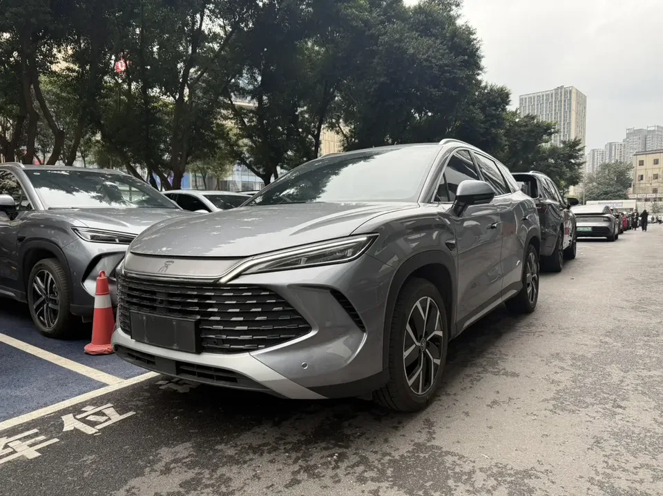 BYD Song L DM 2025