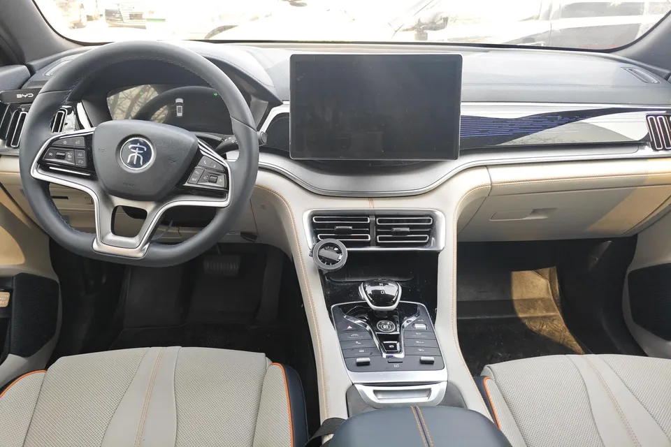 BYD Song PLUS EV flagship model 2023 — миниатюра 4