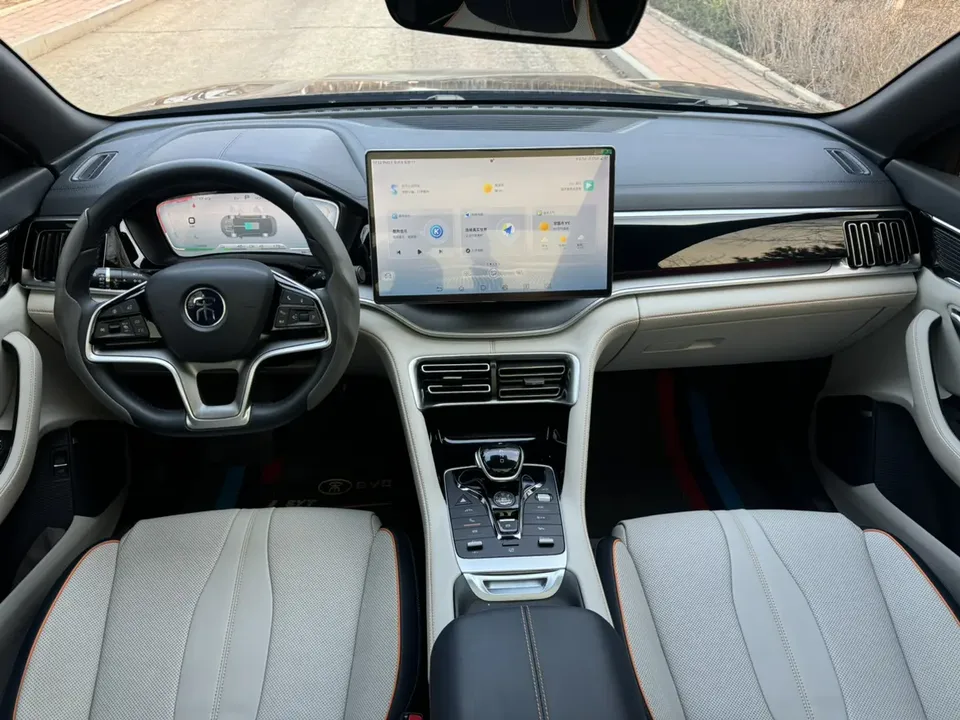 BYD Song PLUS DM Song PLUS DM 2021 DM-i 110KM 2WD Flagship PLUS 5G Edition 2022 — миниатюра 5