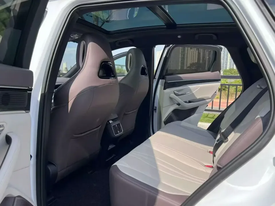 BYD Song PLUS DM Song PLUS DM 2025 DM-i 112KM Premium Edition 2024 — миниатюра 3