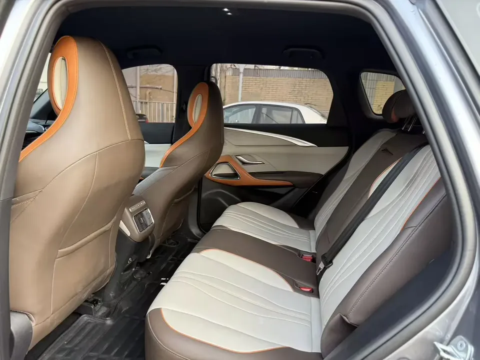 BYD Song Pro DM Song Pro DM 2022 Song Pro DM 2022 DM-i 51km Premium Edition 2022 — thumbnail 3