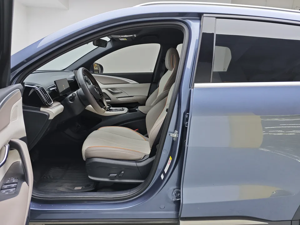 BYD Song Pro DM DM-i Honor Edition 71km Pilot Edition 2025 — миниатюра 5