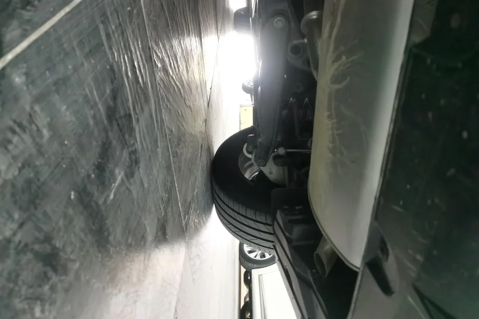 BYD Seal 07DM Intelligent Driving Edition DM-i 125KM Luxury Model 2025 — миниатюра 3