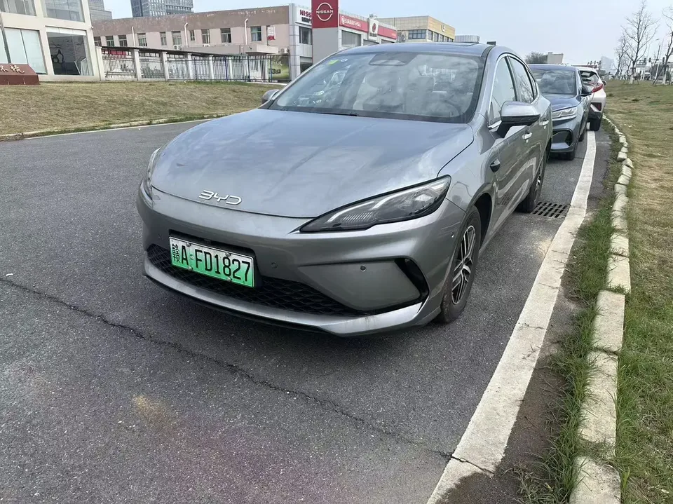 BYD Seal 05DM 2025