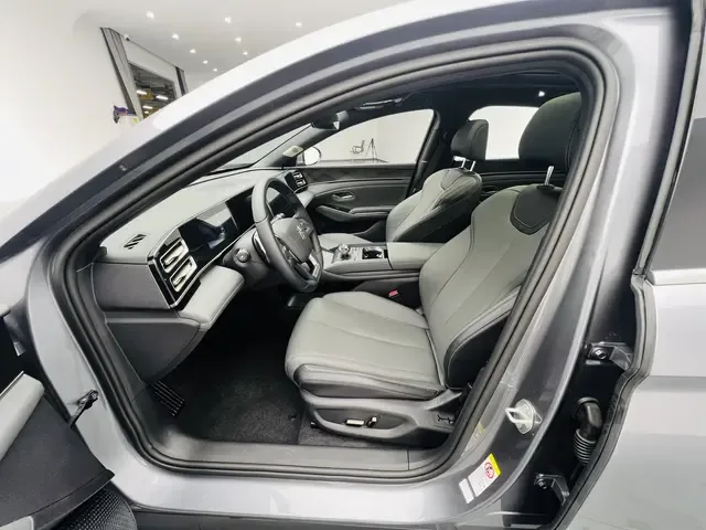 BYD Qin L DM Qin L DM 2025 DM-i 120KM Intelligent Driving Edition 2025 — thumbnail 5