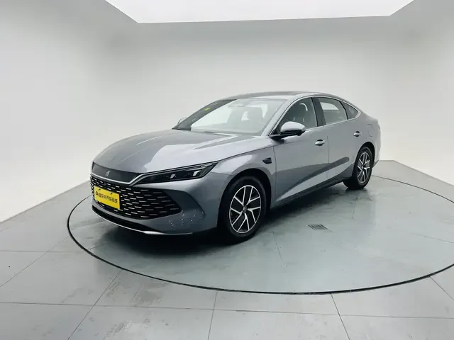 BYD Qin L DM 2025