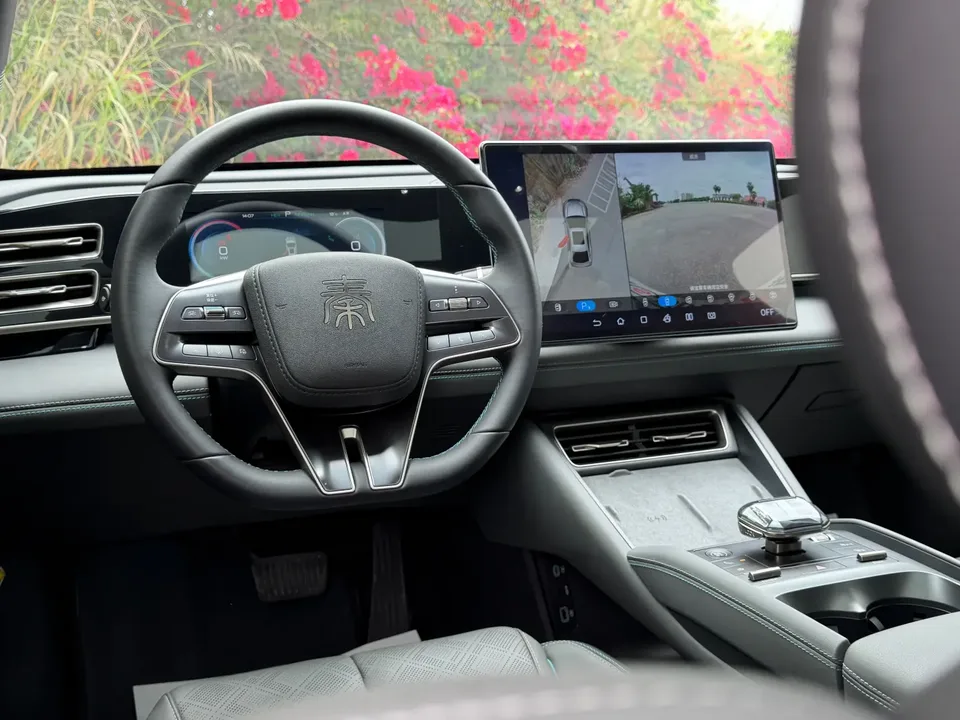 BYD Qin L DM Qin L DM 2024 DM-i 120KM Excellence Edition 2024 — thumbnail 5