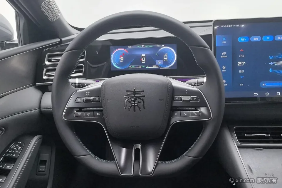 BYD Qin L DM DM-i 120KM Excellence Edition 2024 — миниатюра 4