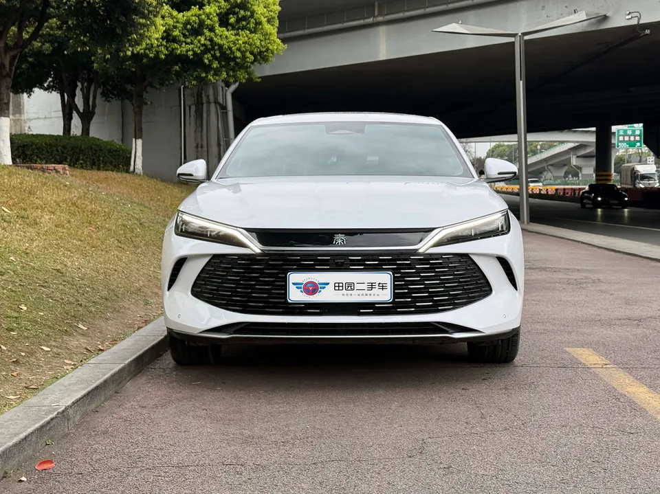 BYD Qin L DM 2025