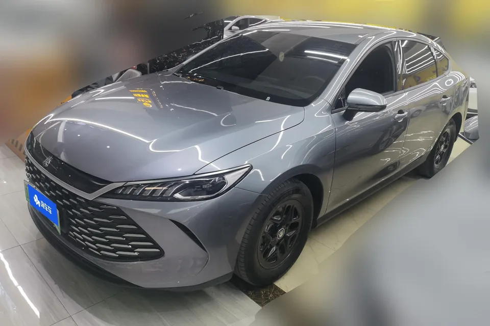 BYD Qin PLUS DM Qin PLUS DM 2025 DM-i 55KM Intelligent Driving Edition Leading Edition 2025 — photo 1, buy with delivery to Moscow