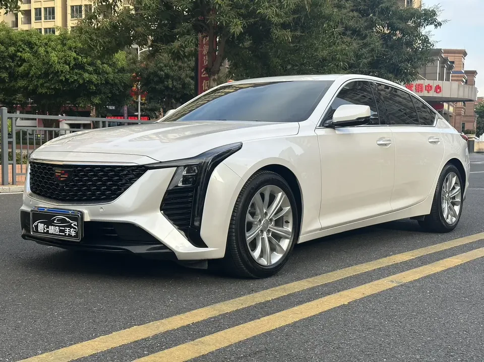 Cadillac CT5 2024