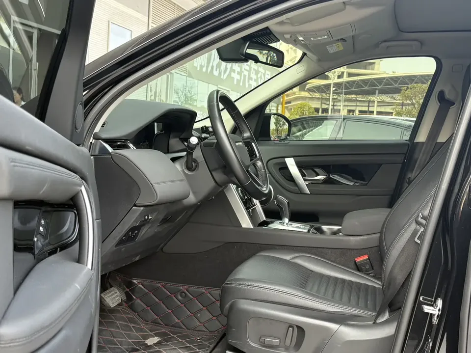 Land Rover Discover Sports Discovery Sport 2022 200PS Family Edition 5 Seaters 2022 — миниатюра 5