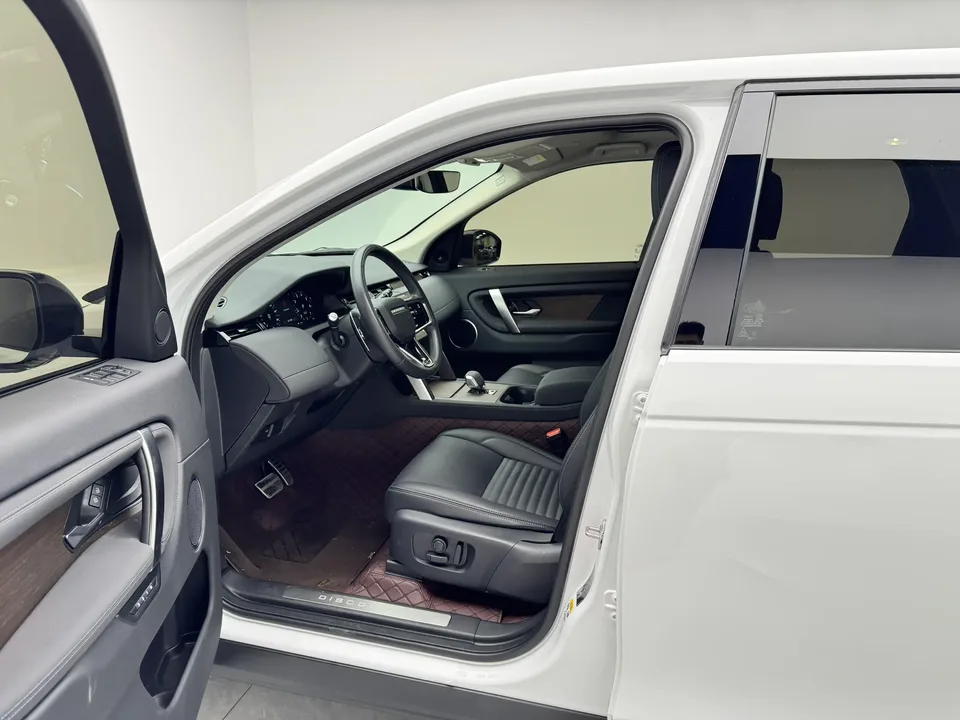 Land Rover Discover Sports Discover Sports 2024 249PS R-Dynamic SE Performance Technology Edition 5 Seaters 2024 — миниатюра 5