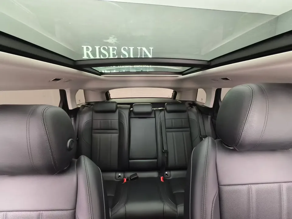 Land Rover Range Rover Evoque Range Rover Evoque 2021 Aurora L 249PS R-Dynamic First Edition 2022 — thumbnail 3