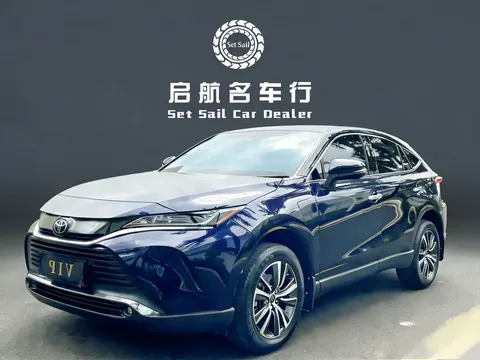 Toyota HARRIER 2023 купить в Москве