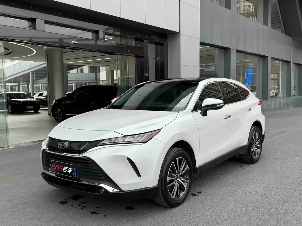 Toyota HARRIER 2022