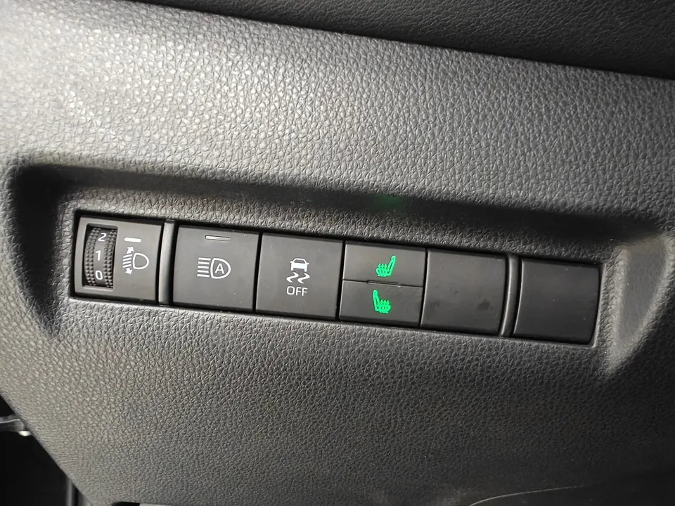 Toyota HARRIER 2.0L CVT 2WD Progressive Edition 2023 — миниатюра 4