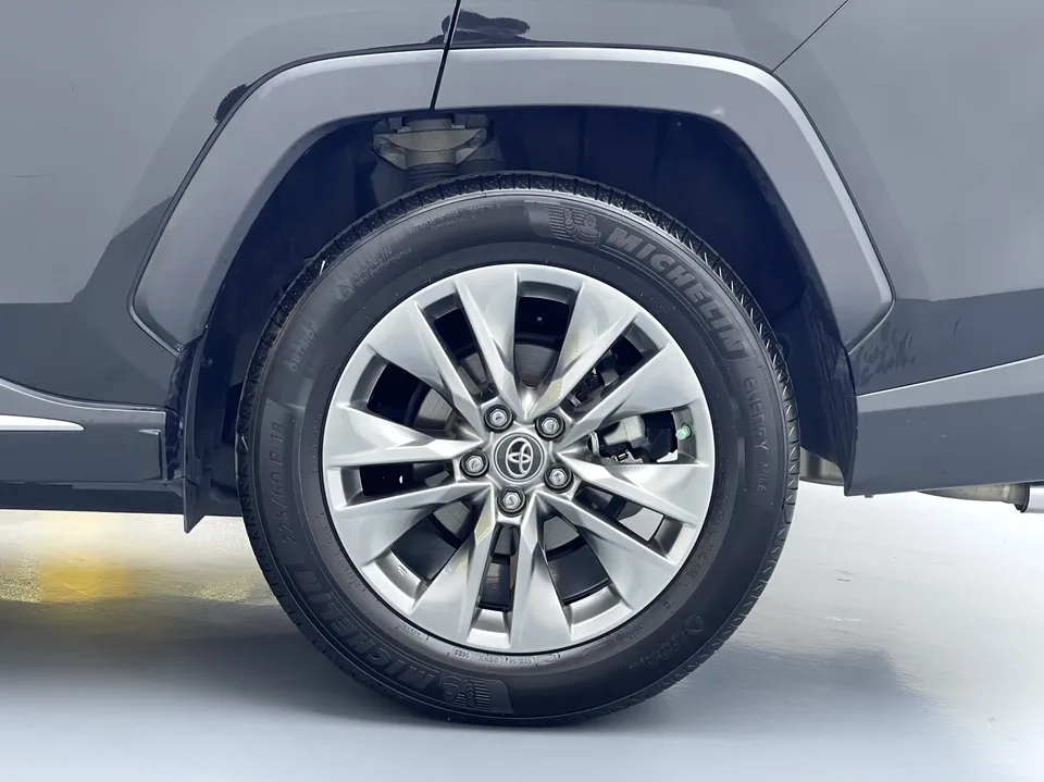 Toyota Willanda 2.0L two-wheel drive luxury PLUS version 2022 — миниатюра 3