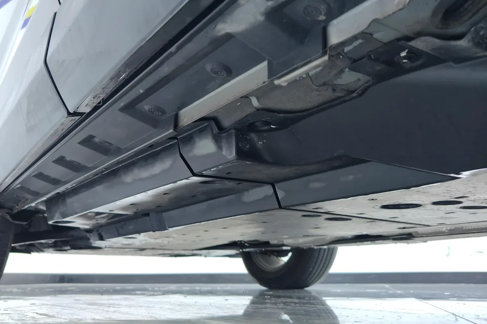 Toyota RAV4 2.0L CVT 2WD Fashion PLUS Edition 2023 — миниатюра 3