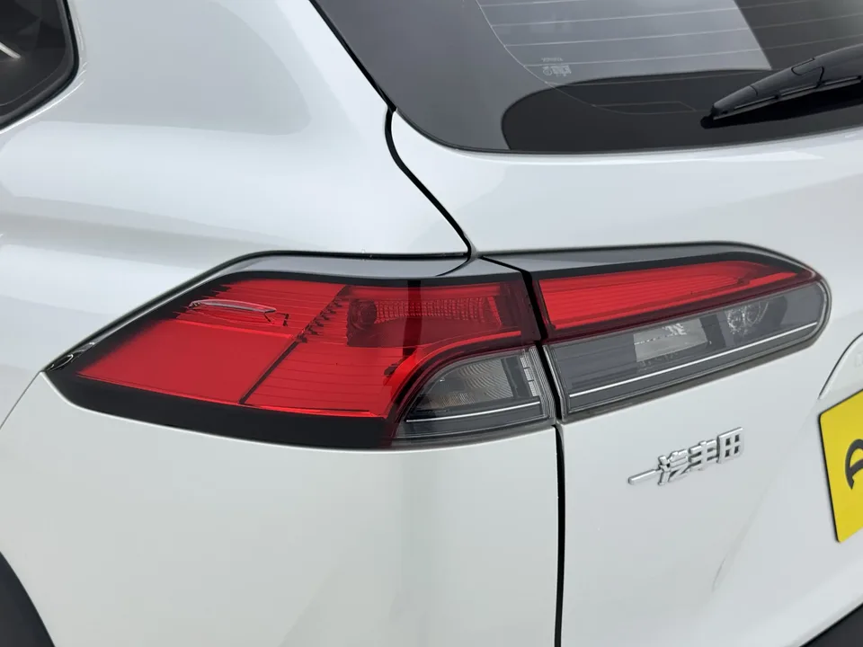 Toyota CorollaCross Corolla Sharp 2022 2.0L Premium Edition 2022 — миниатюра 4