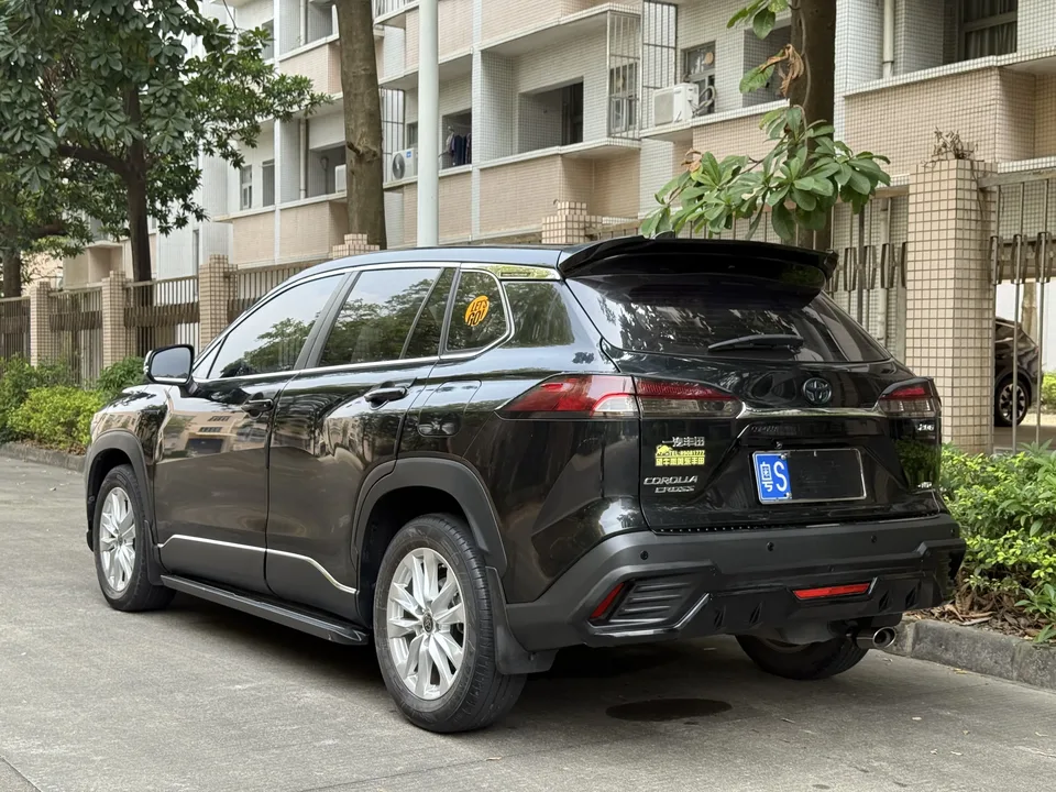 Toyota CorollaCross 2.0L Pioneer Edition 2022 — миниатюра 4