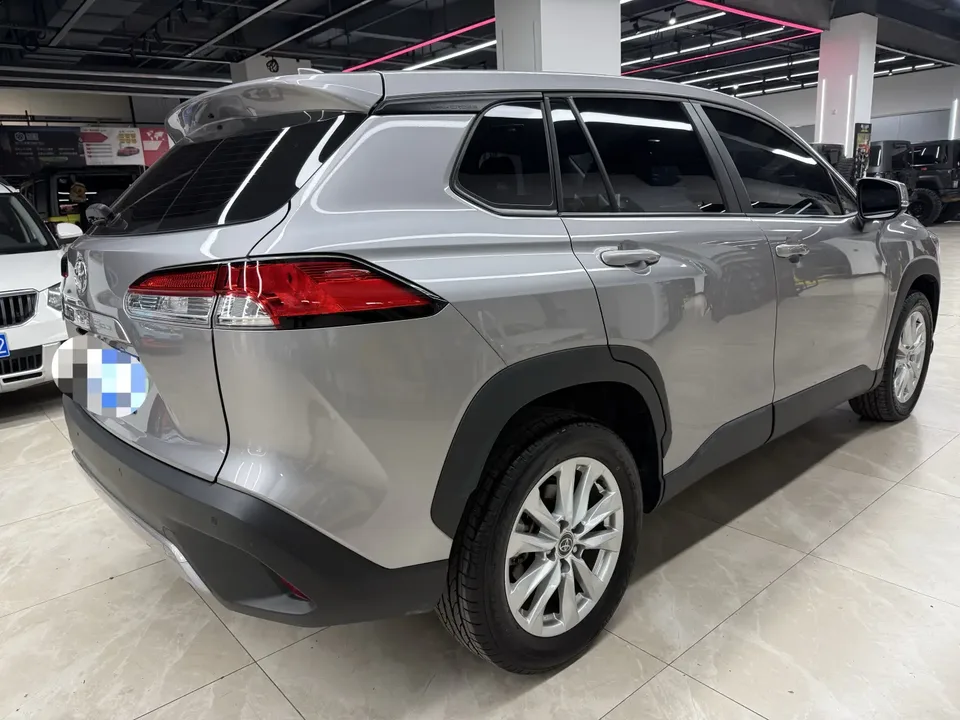 Toyota CorollaCross 2.0L CVT Elite Edition 2024 — миниатюра 2