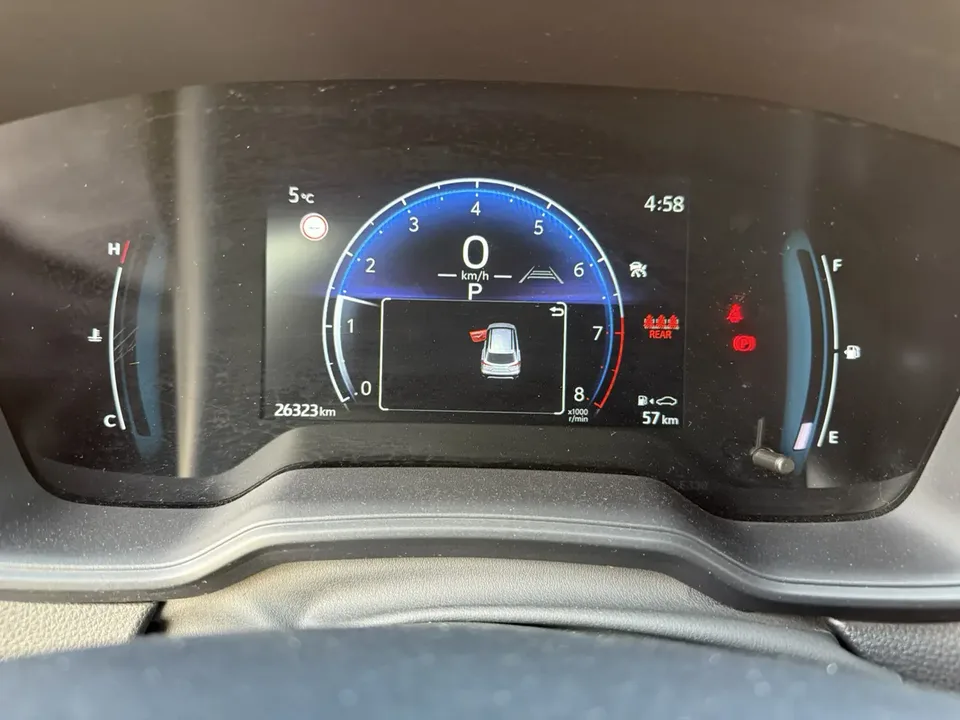Toyota CorollaCross 2.0L CVT Pioneer Edition 2023 — миниатюра 3
