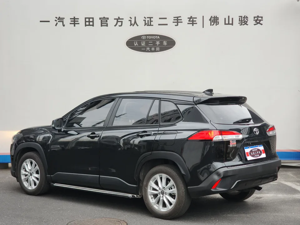 Toyota CorollaCross 2.0L CVT Pioneer Edition 2024 — миниатюра 2