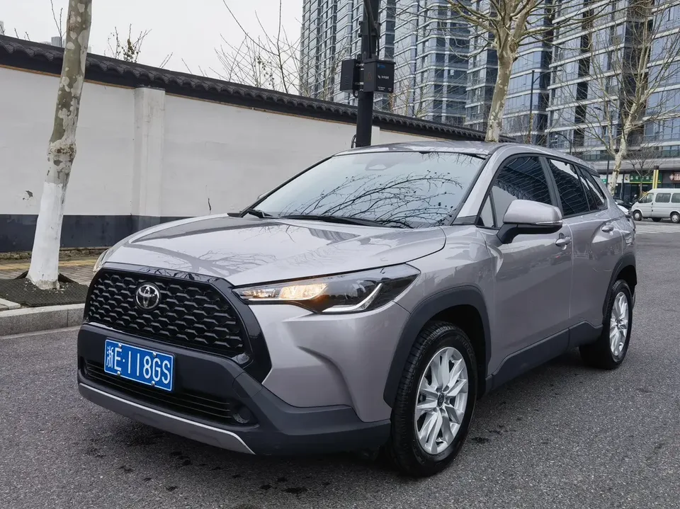 Toyota CorollaCross 2025