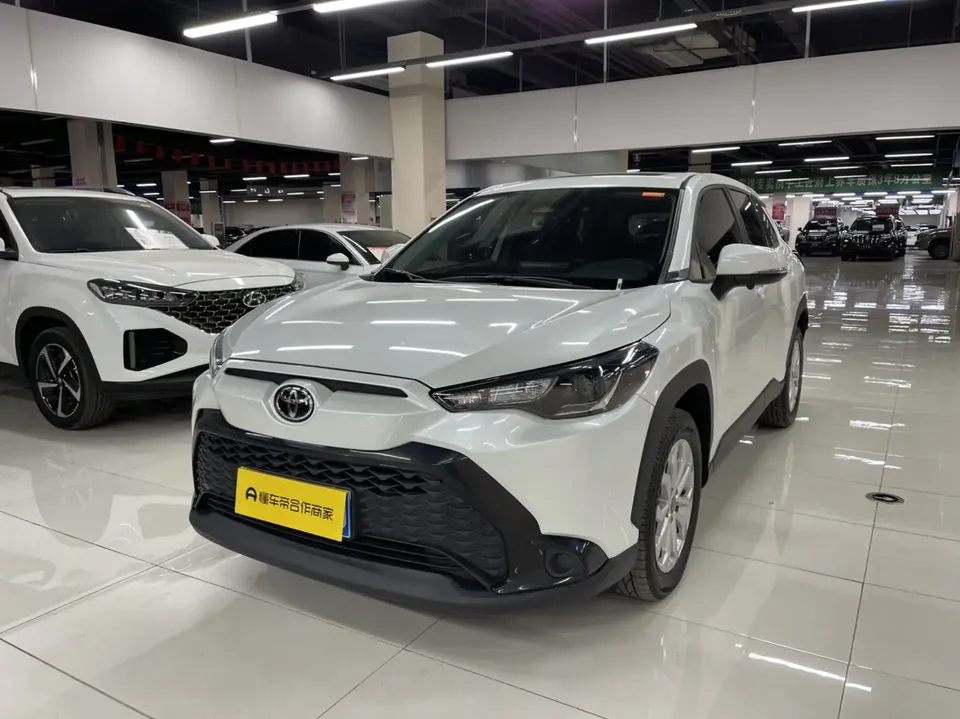 Toyota Frontlander 2023