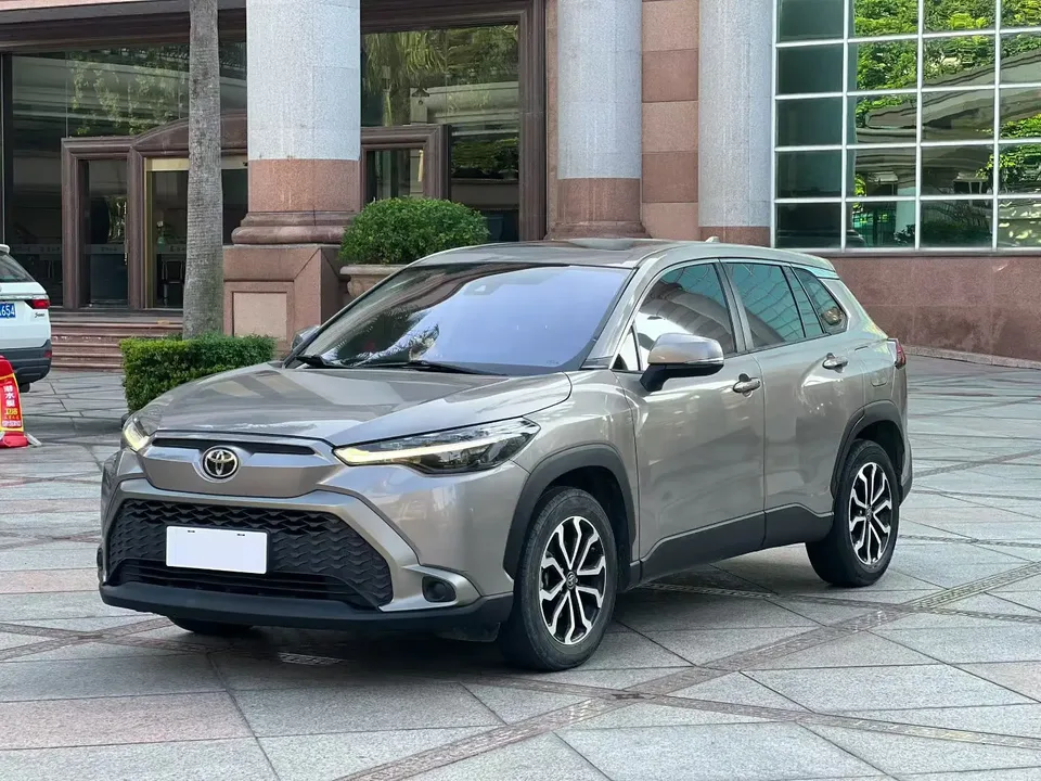 Toyota Frontlander 2022