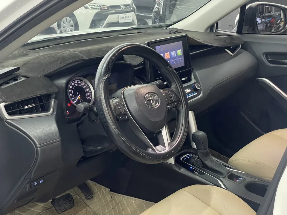 Toyota Frontlander 2.0L CVT Leading Edition 2022 — миниатюра 5