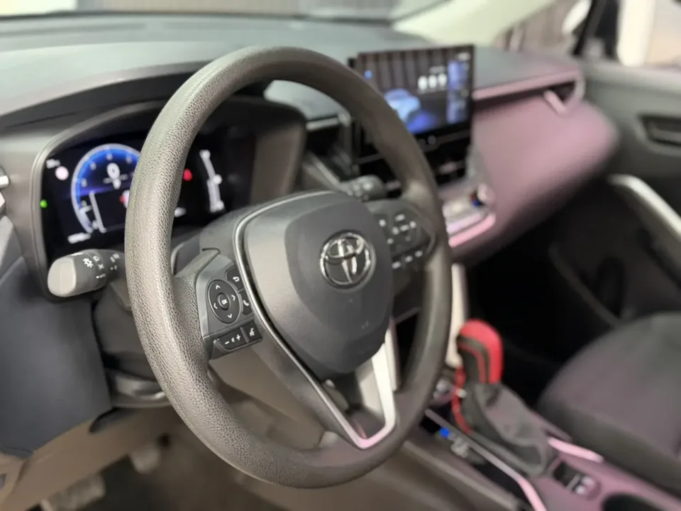 Toyota Frontlander 2.0L CVT Leading Edition 2024 — миниатюра 5